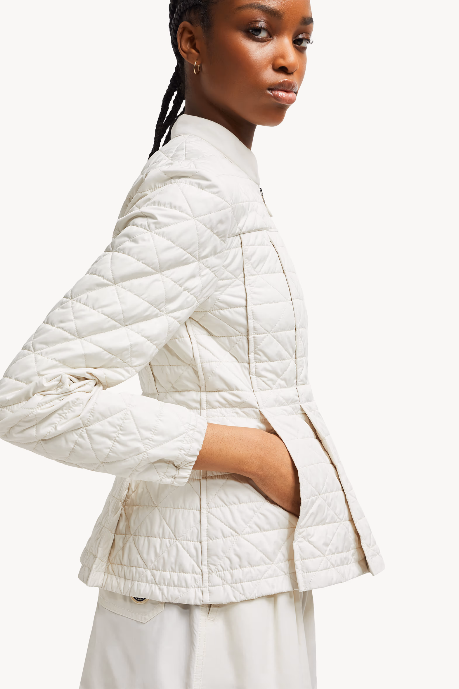 Craon Square-Quilted Short Padded Jacket White Moncler 6